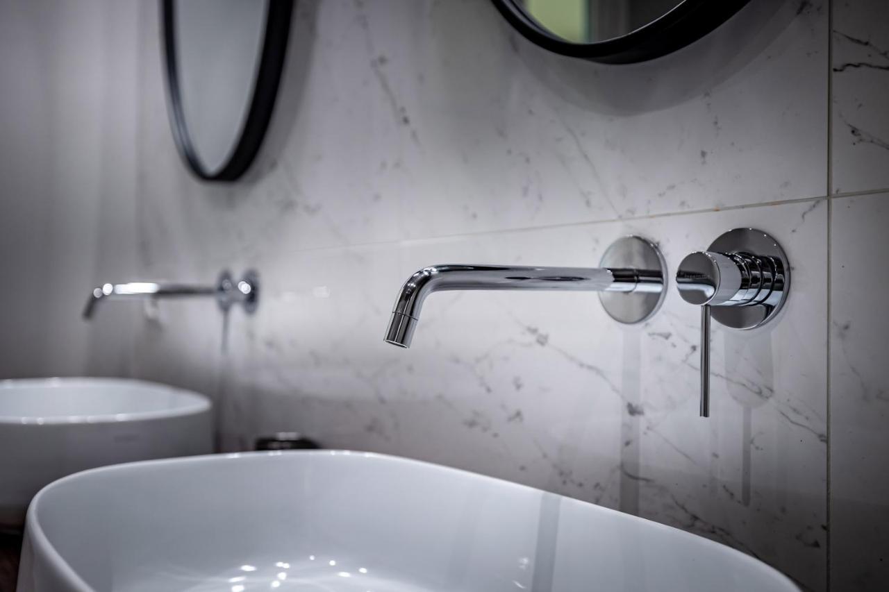 Hs4U Ricasoli Luxury Apartment Near Duomo N. 3 Флоренция Экстерьер фото