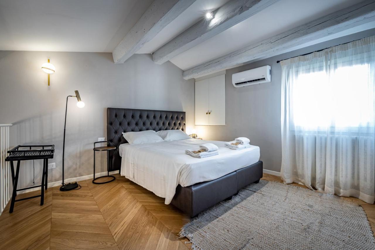 Hs4U Ricasoli Luxury Apartment Near Duomo N. 3 Флоренция Экстерьер фото