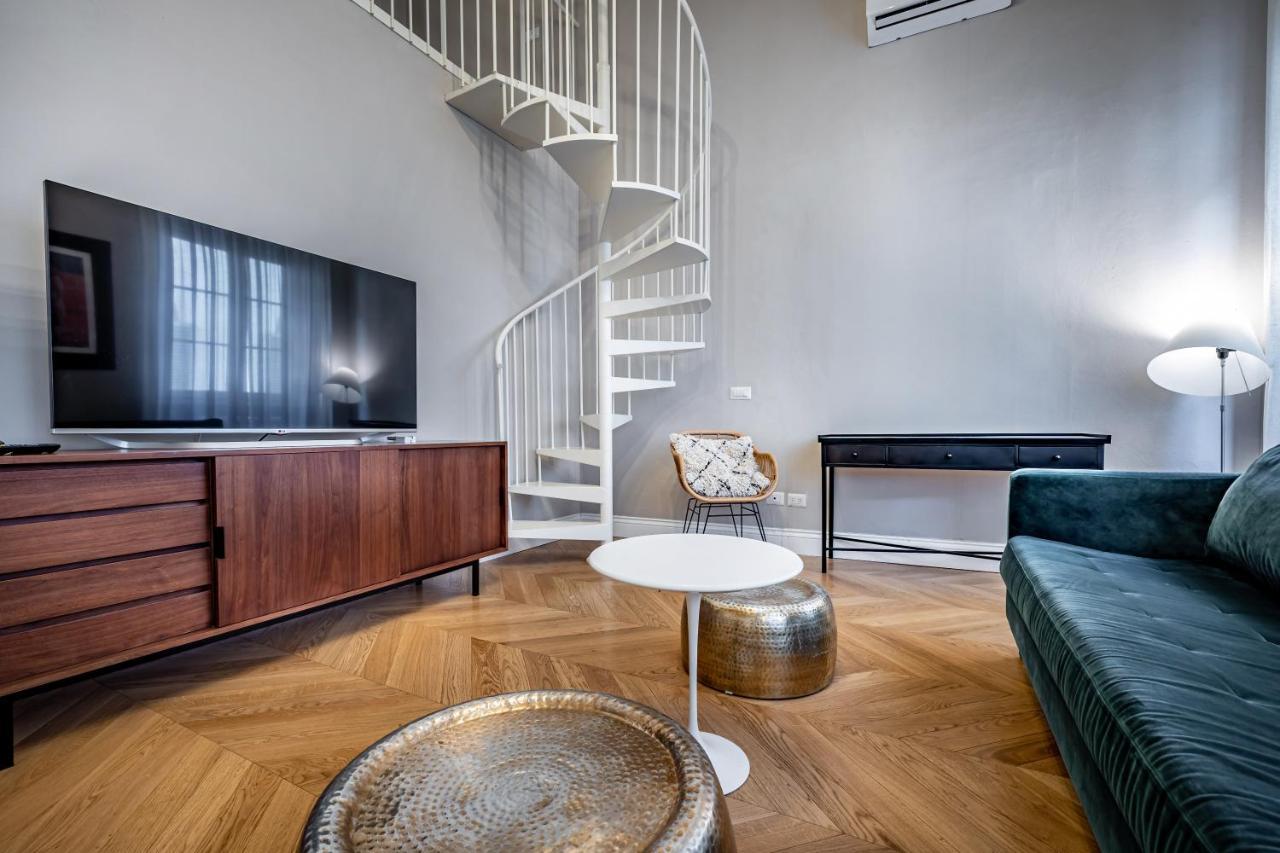 Hs4U Ricasoli Luxury Apartment Near Duomo N. 3 Флоренция Экстерьер фото