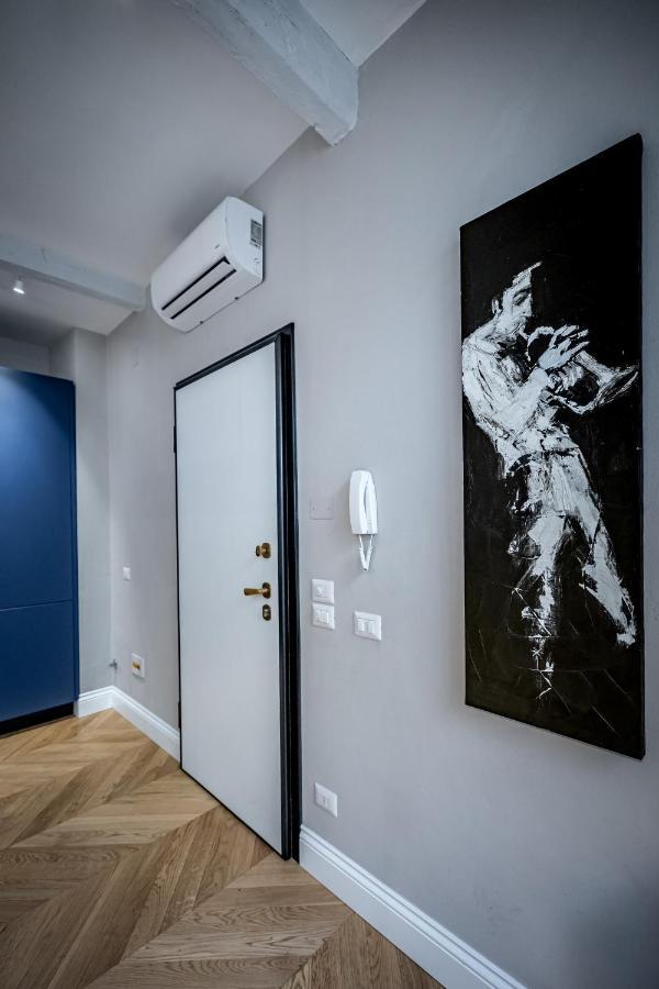 Hs4U Ricasoli Luxury Apartment Near Duomo N. 3 Флоренция Экстерьер фото