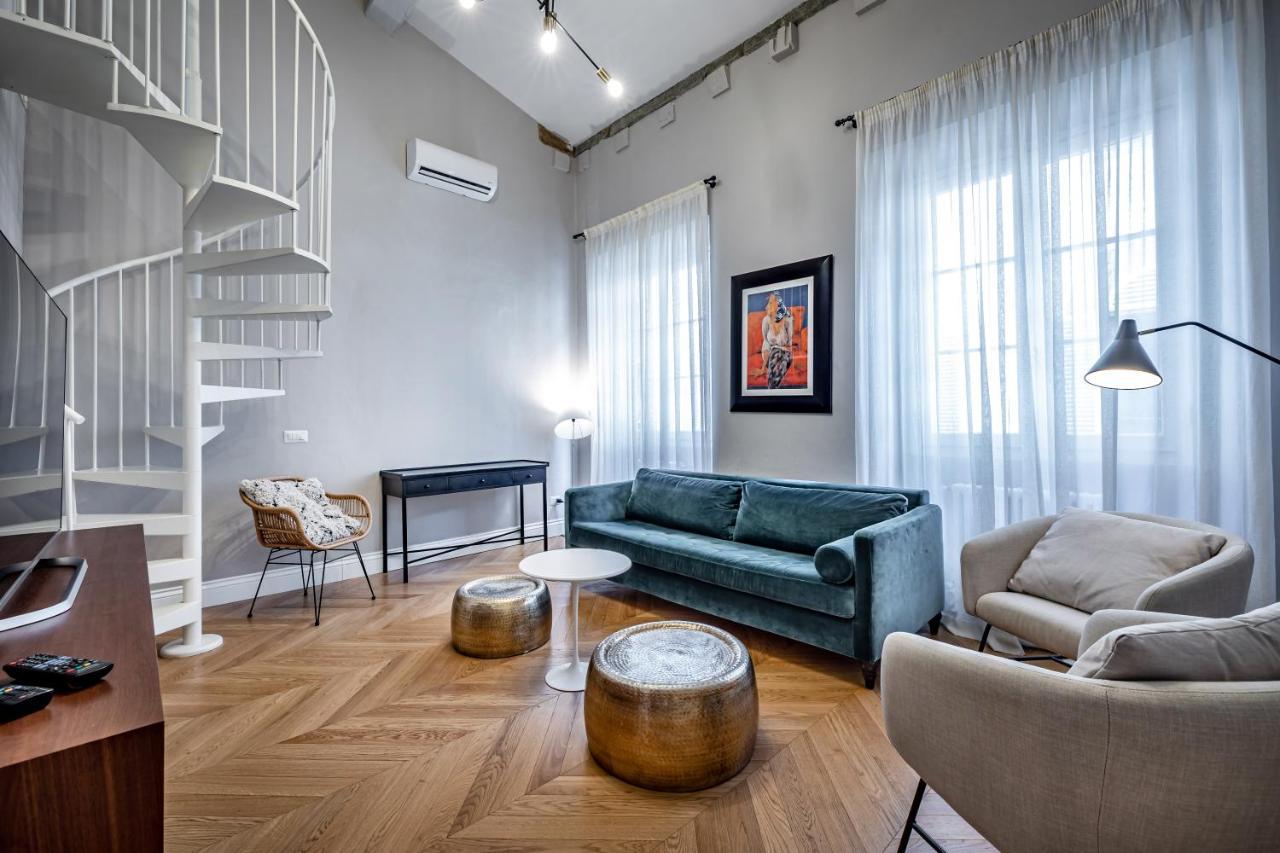Hs4U Ricasoli Luxury Apartment Near Duomo N. 3 Флоренция Экстерьер фото